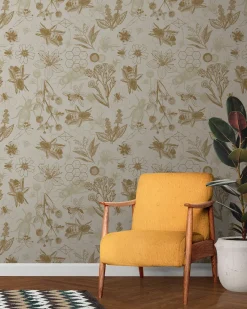 Cognitive Surplus Honey Bee Wallpaper* Wallpaper | Kitchen Science